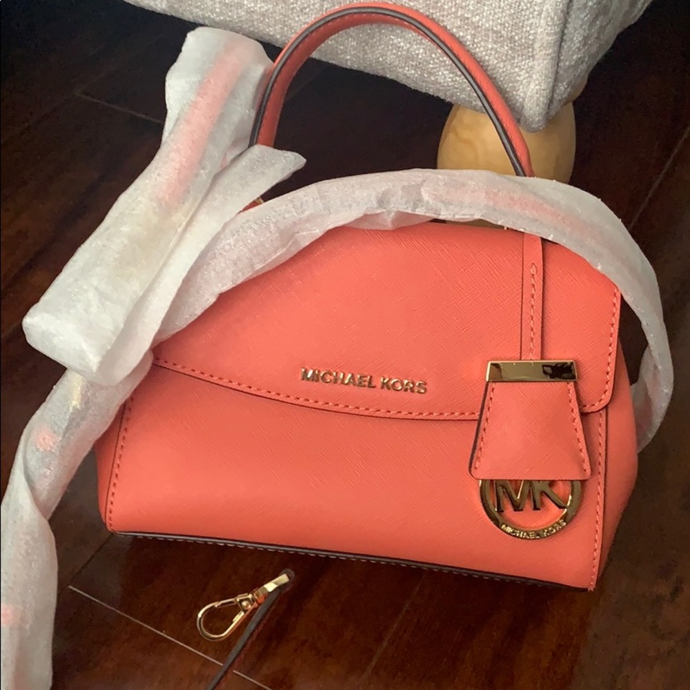 Small spring Michael Kors bag!